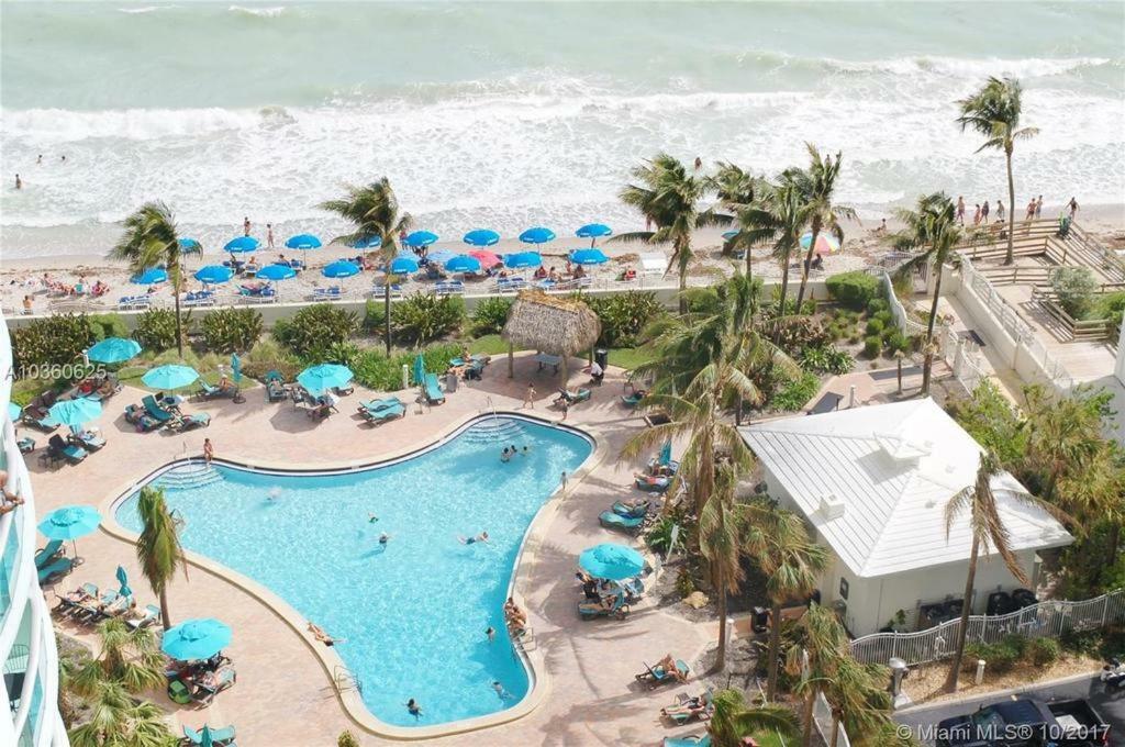 Tides Apt On Hollywood Beach Buitenkant foto